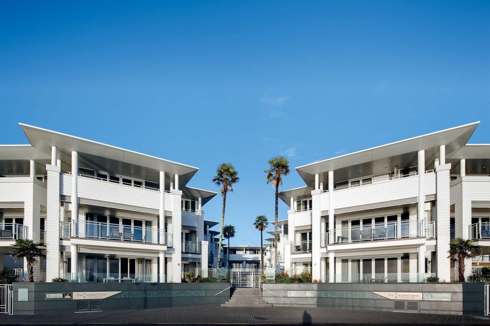 The Waterfront Suites - Heritage Collection パイヒア エクステリア 写真
