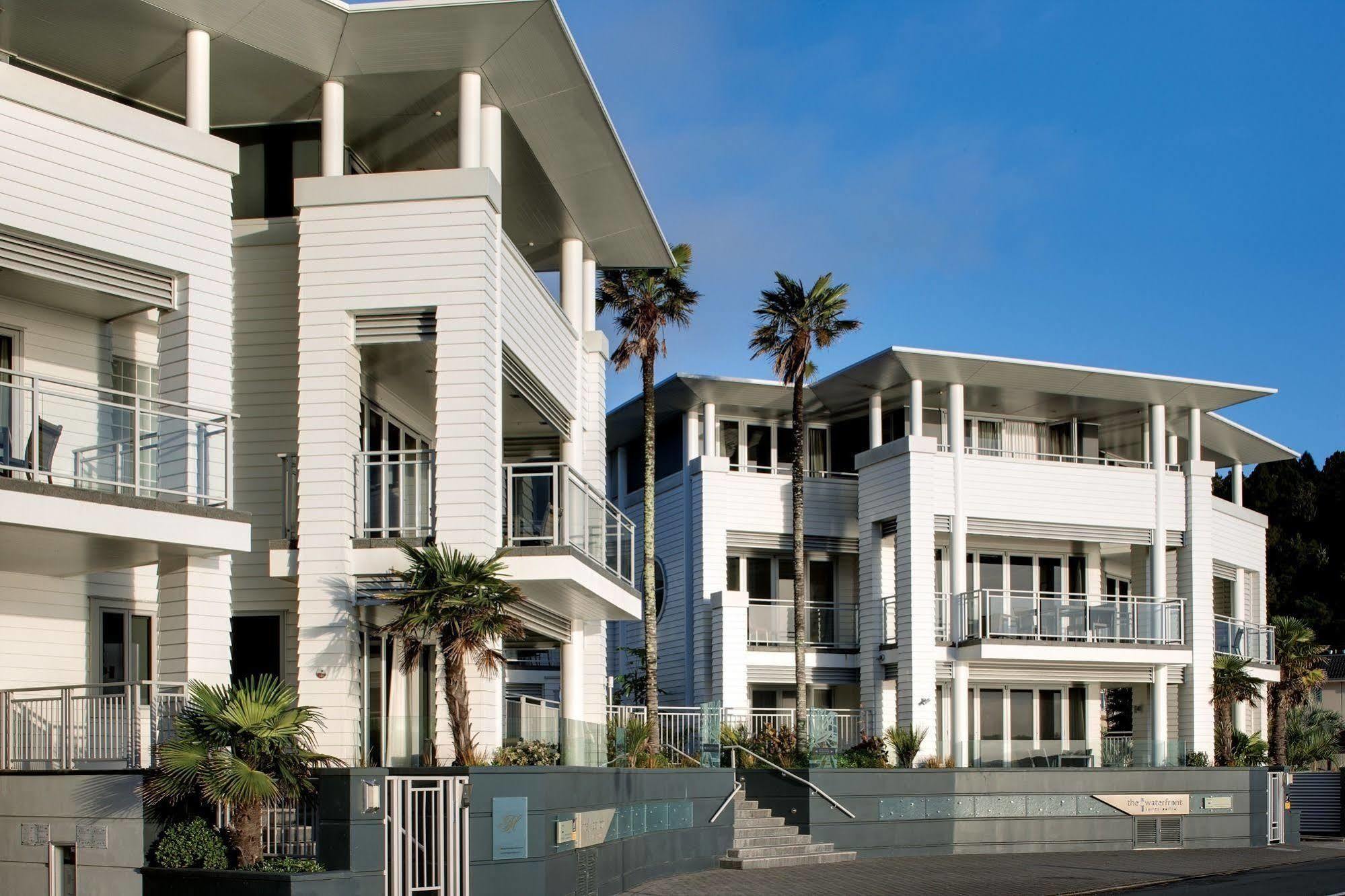 The Waterfront Suites - Heritage Collection パイヒア エクステリア 写真